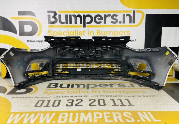 BUMPER Renault Clio 4 Facelift 2016-2019 VOORBUMPER 2-F7-5449z