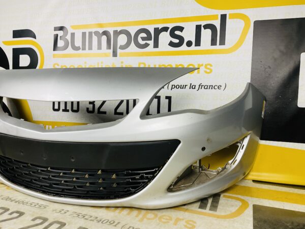BUMPER Opel Astra J Facelift 2011-2014 VOORBUMPER 2-i9-5517z