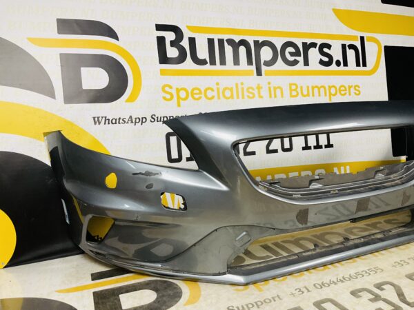 BUMPER Volvo V40 R-Design Rdesign KLS VOORBUMPER 1-E7-5520z