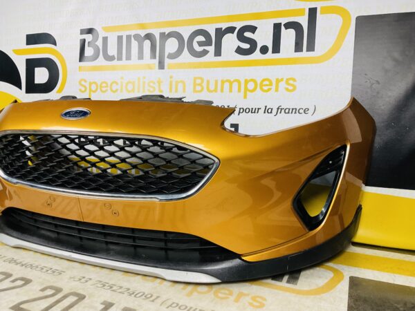 BUMPER Ford Fiesta MK8 Activ + Grill 2017-2021 VOORBUMPER 1-D2-5526z