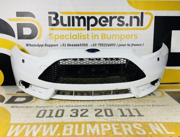 BUMPER Ford Focus ST-Line STline  2011-2016 VOORBUMPER 1-D9-5537z