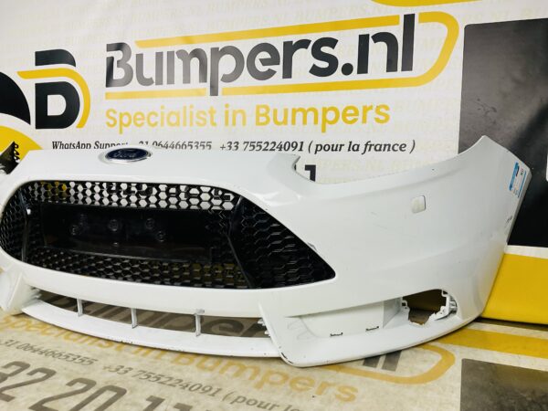BUMPER Ford Focus ST-Line STline  2011-2016 VOORBUMPER 1-D9-5537z