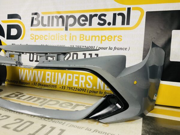 BUMPER Toyota Corolla 2019-2020 VOORBUMPER 2-D4-6016z