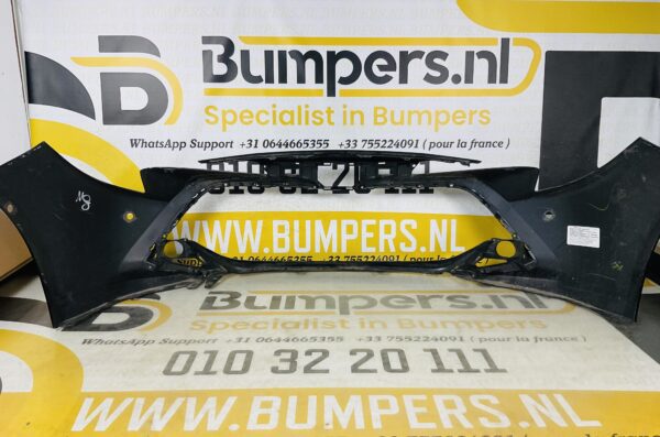 BUMPER Toyota Corolla 2019-2020 VOORBUMPER 2-D4-6034z