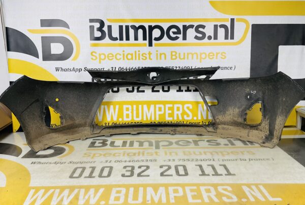 BUMPER Toyota Yaris 2 Facelift 2010-2014 VOORBUMPER 2-D2-6059z