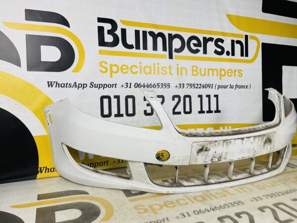 BUMPER Skoda Fabia 2 Facelift VOORBUMPER 2-H7-6068z
