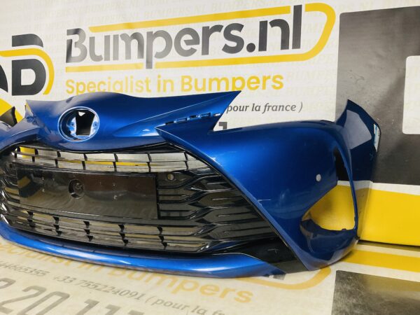 BUMPER Toyota Yaris 3 Facelift 2017-2020 VOORBUMPER 2-D2-6064z