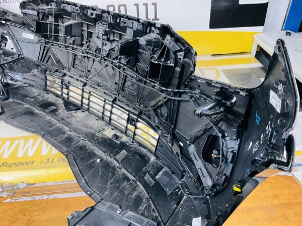 BUMPER Audi Q4 E Tron E-Tron 2022-2023 VOORBUMPER 1-Z4-6177z