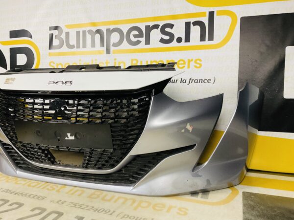BUMPER Peugeot 208 2019-2023 VOORBUMPER 2-A7-6181z