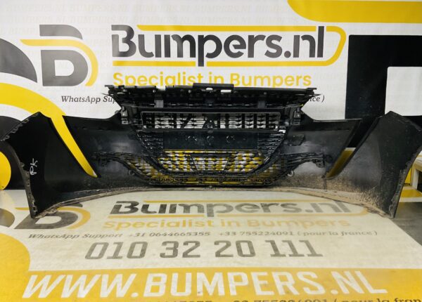 BUMPER Peugeot 208 2019-2023 VOORBUMPER 2-A7-6187z