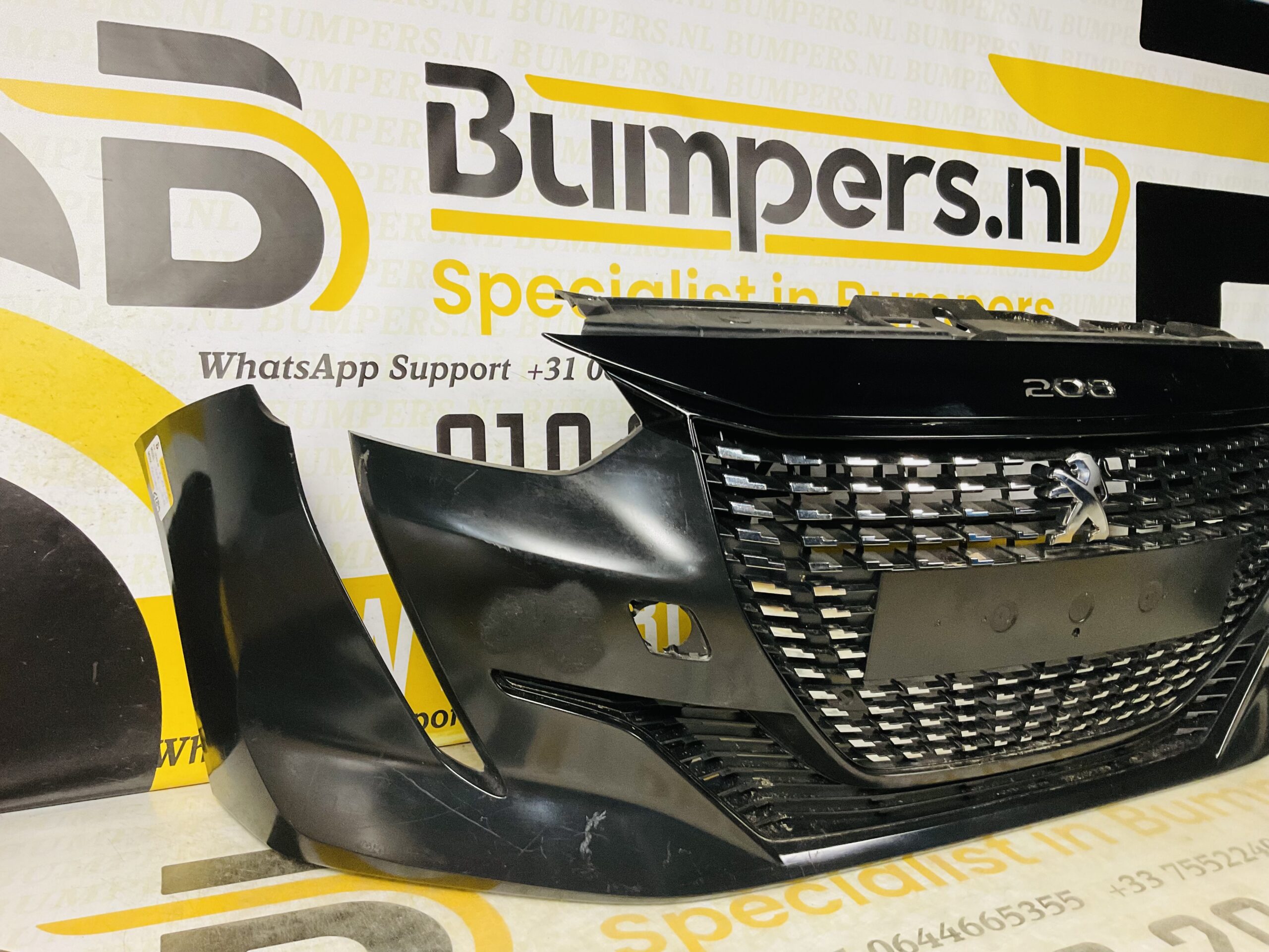 BUMPER Peugeot 208 2019-2023 VOORBUMPER 2-A7-6189z