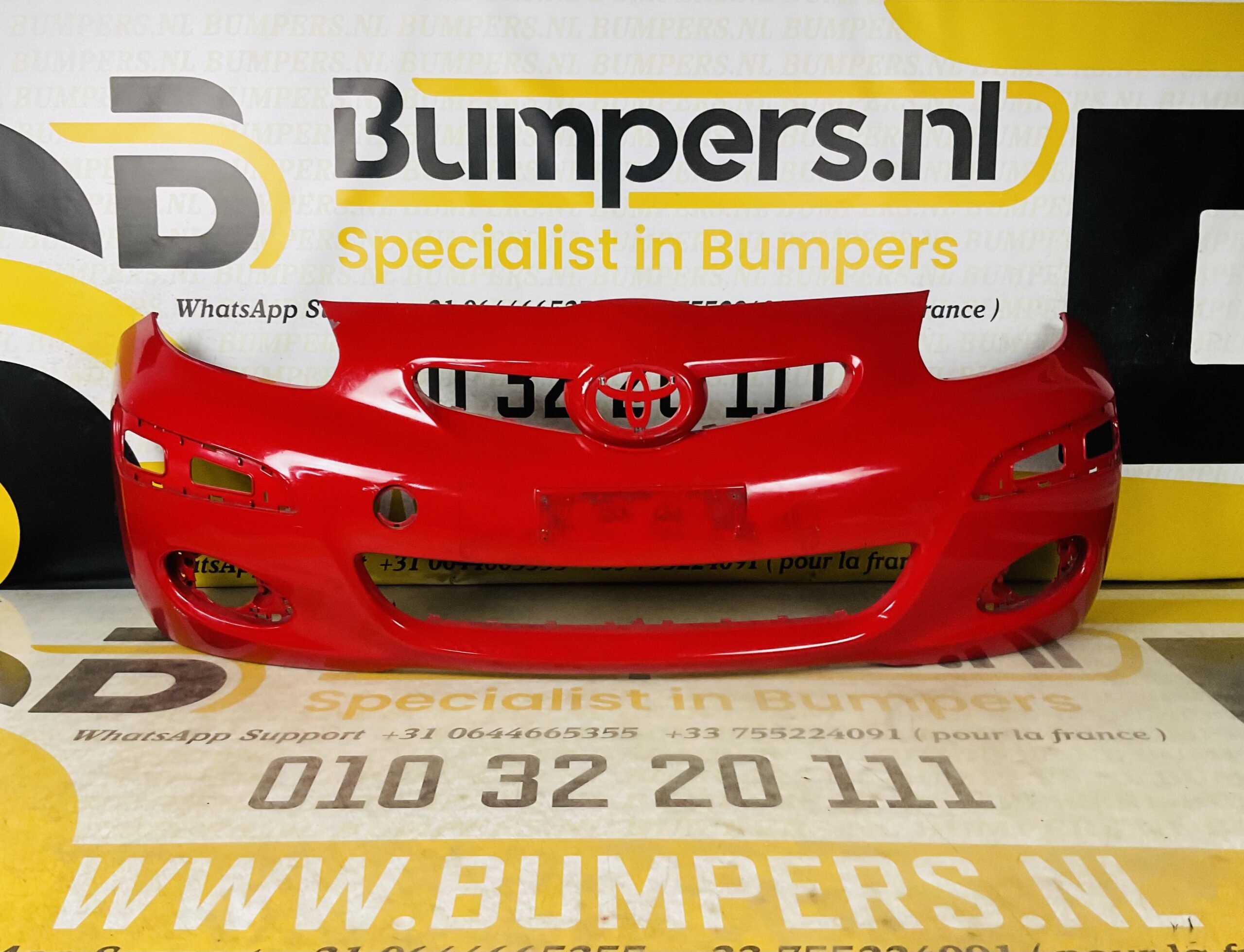 BUMPER Toyota Aygo 2008-2012 VOORBUMPER 2-D1-6208z