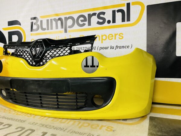 BUMPER Renault Twingo 3 2014-2019 VOORBUMPER 2-F3-6230z
