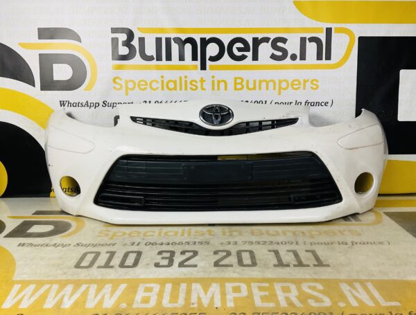 BUMPER Toyota Aygo Facelift 2011-2014 VOORBUMPER 2-D1-6607z