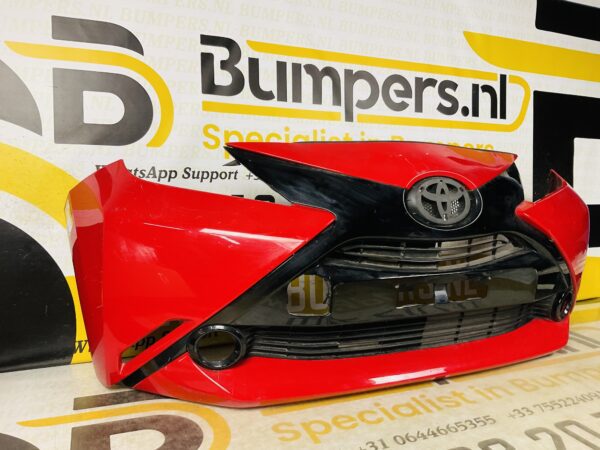 BUMPER Toyota Aygo  2014-2017 VOORBUMPER 2-D1-6276z