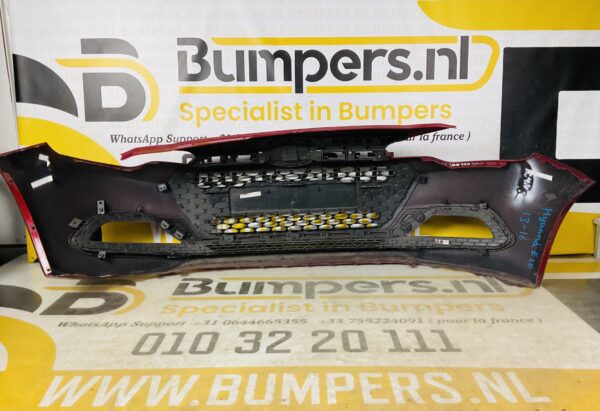 BUMPER Hyundai i20  2013-2016  VOORBUMPER 2-E3-6667z