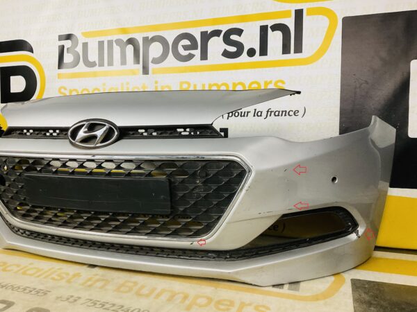 BUMPER Hyundai i20  2013-2016  VOORBUMPER 2-E3-6668z