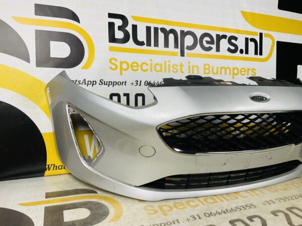 BUMPER Ford Fiesta MK8  2017-2022 VOORBUMPER 1-D2-6304z