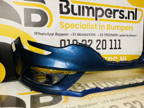 BUMPER Renault Megane 4 2016-2022 VOORBUMPER 2-F4-6682z