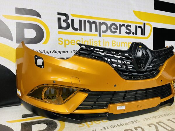 BUMPER Renault Scenic 4 + Grill VOORBUMPER 2-F6-6311z