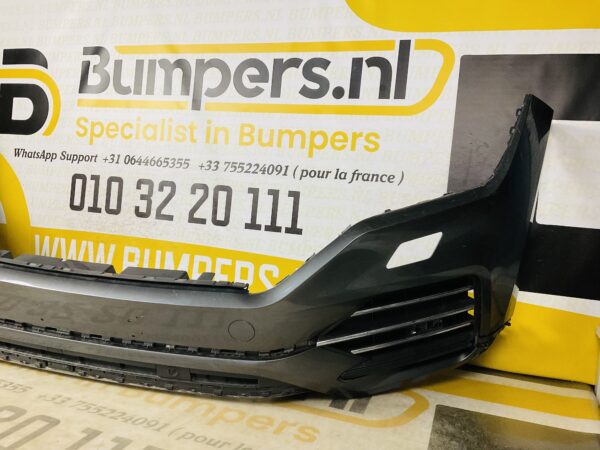 BUMPER Volkswagen Touareg CR7  2017-2023 VOORBUMPER 1-C5-6692z