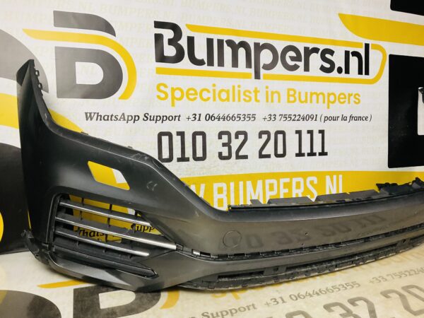BUMPER Volkswagen Touareg CR7  2017-2023 VOORBUMPER 1-C5-6692z