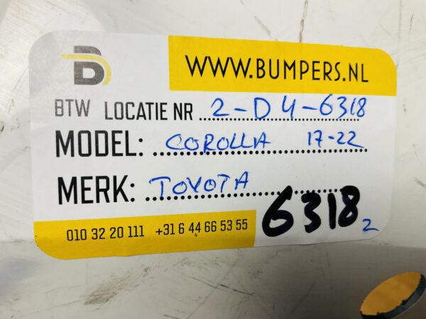 BUMPER Toyota Corolla  2017-2021 VOORBUMPER 2-D4-6318z