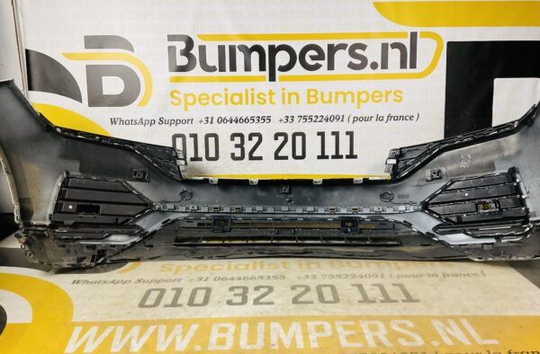 BUMPER Volkswagen Touareg CR7  2017-2023 VOORBUMPER 1-C5-6693z