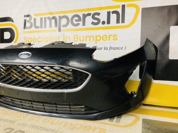 BUMPER Ford Fiesta MK8 2017-2021 VOORBUMPER 1-D7-6697z
