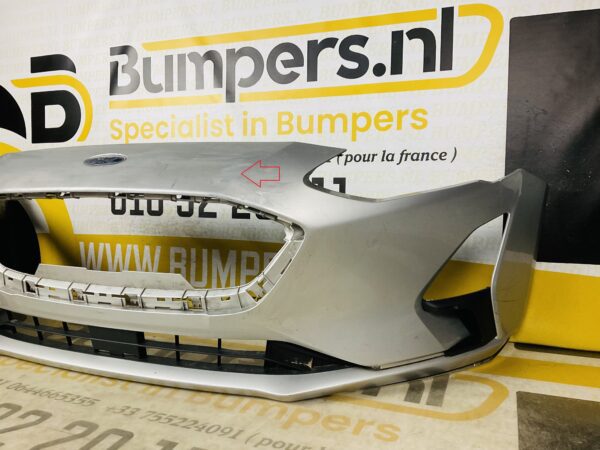 BUMPER Ford Focus MK4 2018-2022 VOORBUMPER 1-D9-6699z
