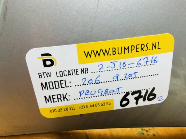 BUMPER Peugeot 206 of 205 VOORBUMPER 2-J10-6716z