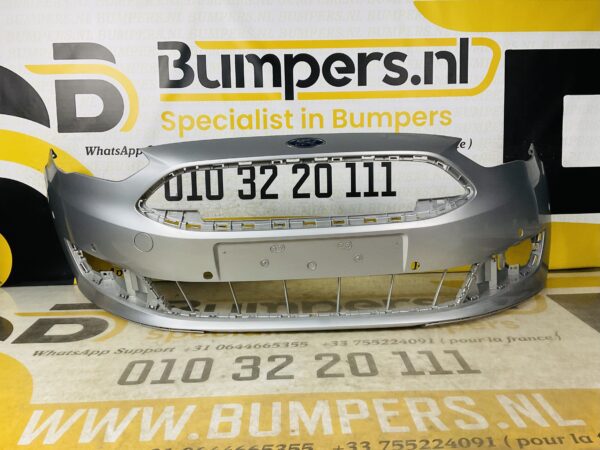 BUMPER Ford Focus MK3 4xpdc 2014-2018 VOORBUMPER 1-D9-6717z