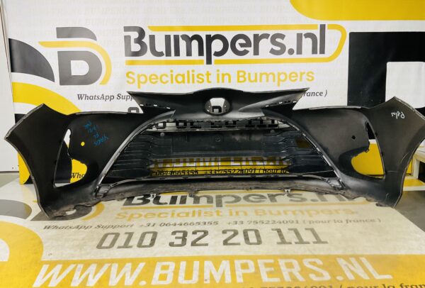 BUMPER Toyota Yaris Facelift 2017-2021 VOORBUMPER 2-D2-6348z