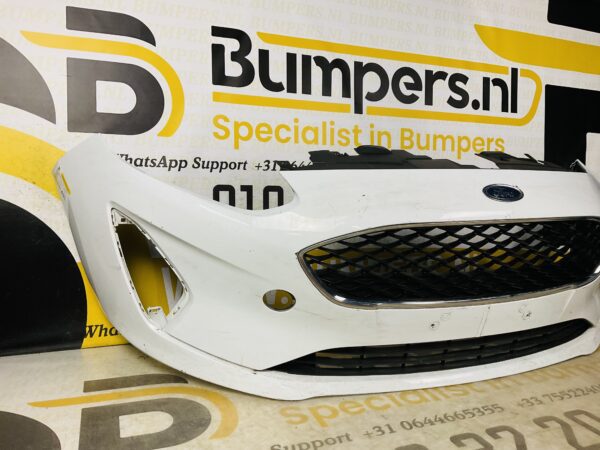 BUMPER Ford Fiesta MK8 2017-2022 VOORBUMPER 1-D7-6723z
