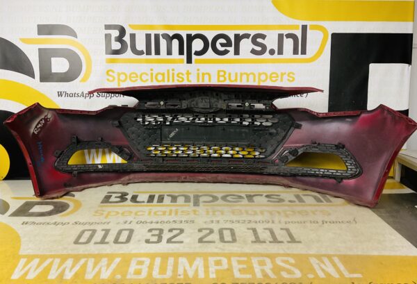 BUMPER Hyundai i20  2013-2016  VOORBUMPER 2-E3-6730z