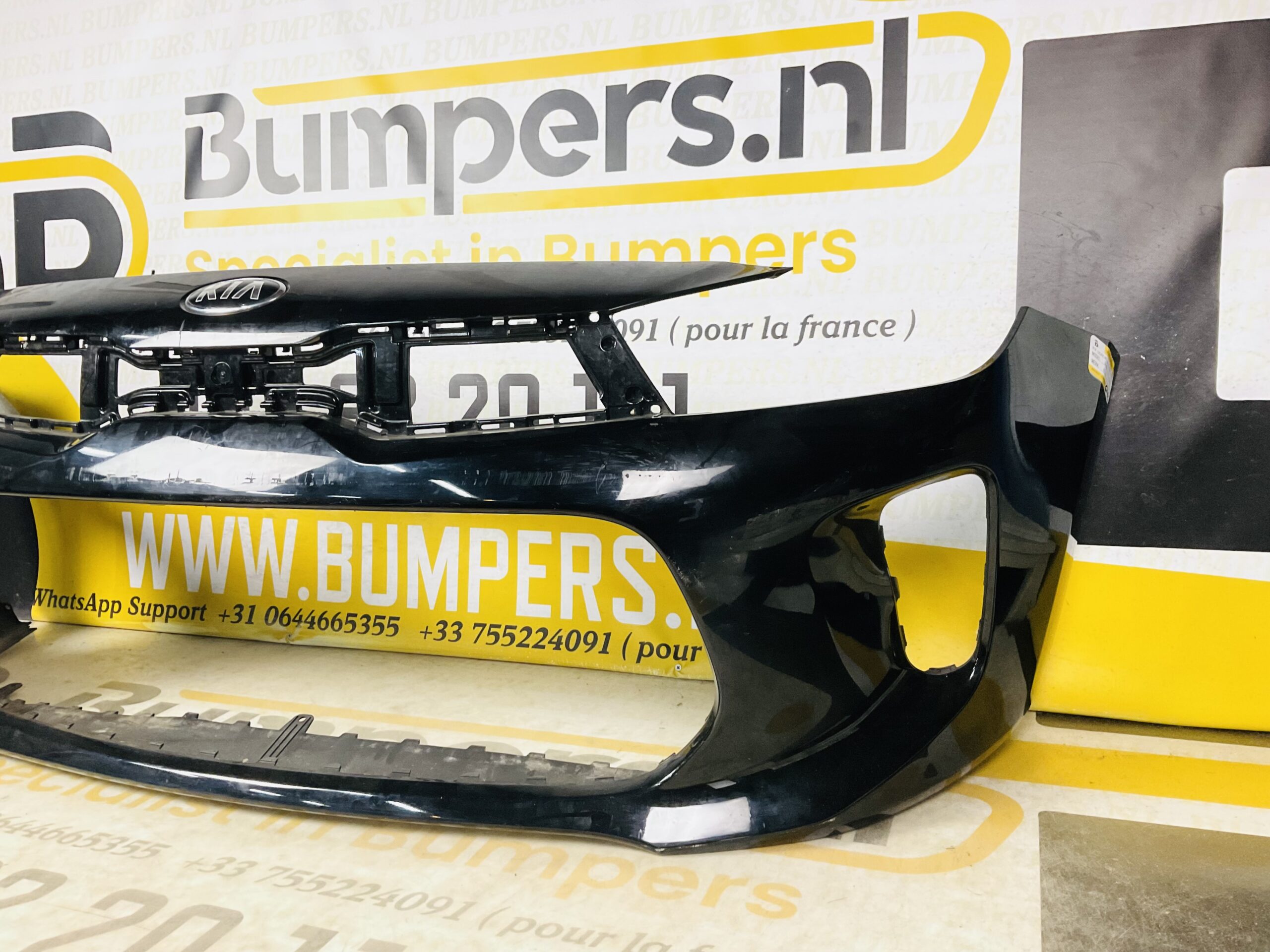BUMPER Kia Rio 2017-2021 VOORBUMPER 2-G3-6744z