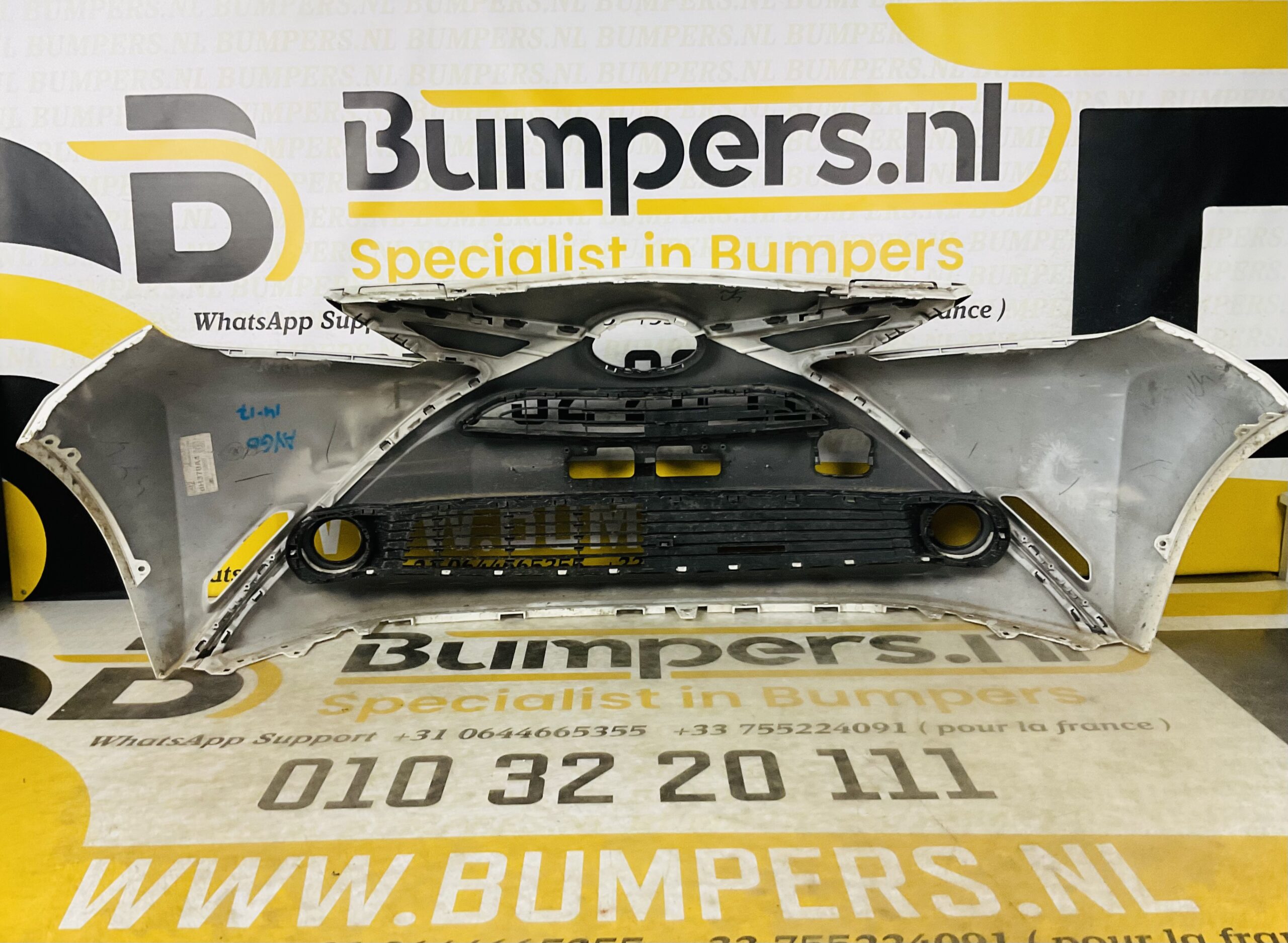 BUMPER Toyota Aygo 2014-2017 VOORBUMPER 2-D1-6371z