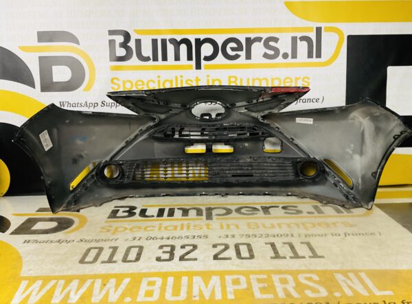BUMPER Toyota Aygo  2014-2017 VOORBUMPER 2-D1-6373z