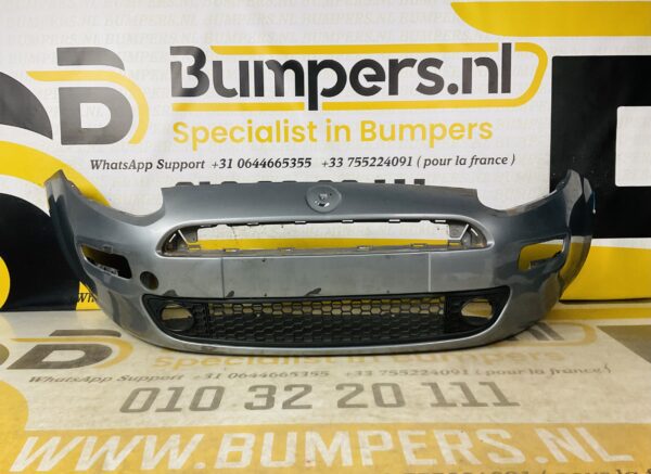 BUMPER Fiat Punto EVO VOORBUMPER 2-B1-6755z