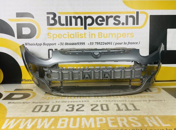 BUMPER Fiat Punto VOORBUMPER 2-B1-6387z