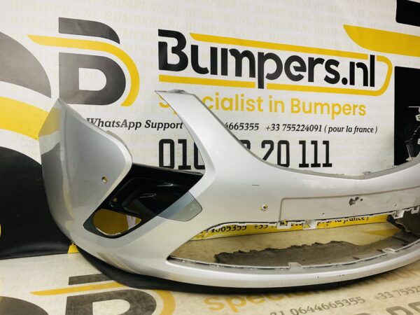 BUMPER Opel Zafira Tourer  VOORBUMPER 2-i5-6759z