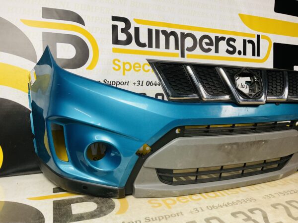 BUMPER Suzuki Vivara + Grill  VOORBUMPER 2-E10-6760z