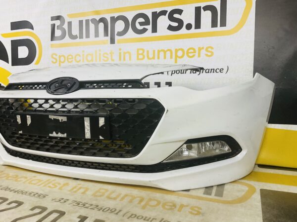 BUMPER Hyundai i20  2013-2017 VOORBUMPER 2-E3-6395z