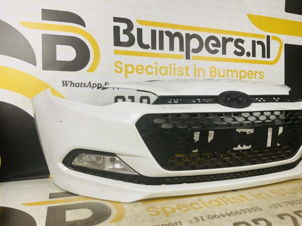 BUMPER Hyundai i20  2013-2017 VOORBUMPER 2-E3-6395z