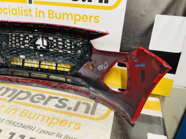 BUMPER Hyundai i30 Facelift  VOORBUMPER 2-E3-6643z