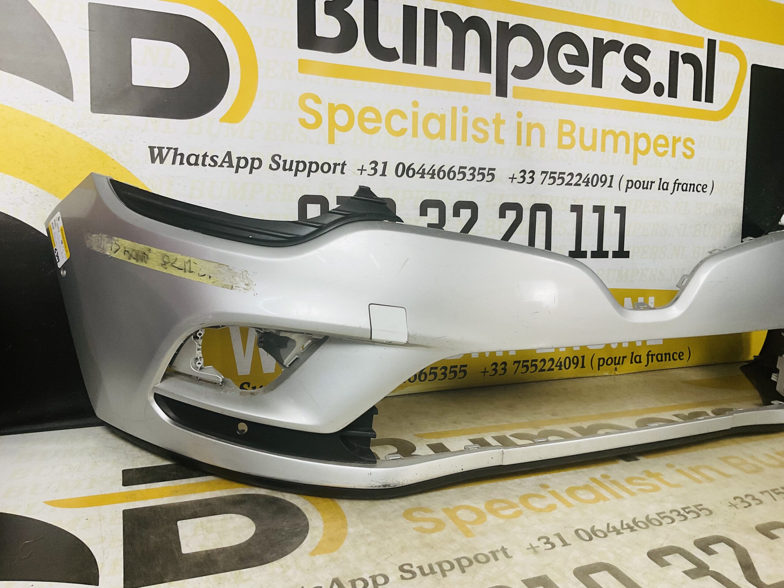 BUMPER Renault Clio 4 Facelift 2016-2019 VOORBUMPER 2-F7-6399z
