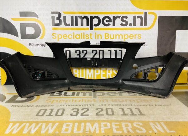 BUMPER Suzuki Splash  VOORBUMPER 2-E9-6775z