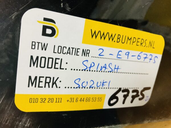 BUMPER Suzuki Splash  VOORBUMPER 2-E9-6775z