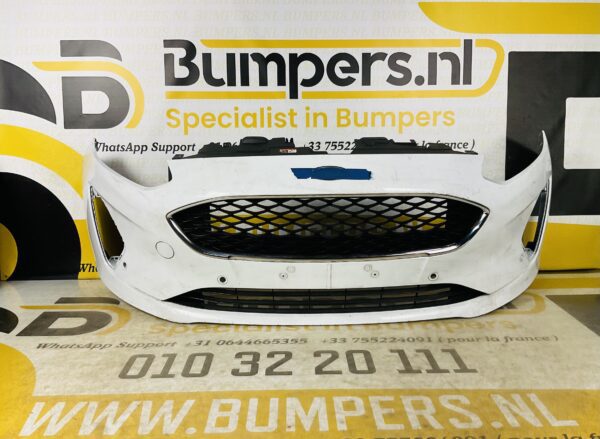 BUMPER Ford Fiesta MK8 2017-2022 VOORBUMPER 1-D2-6418z