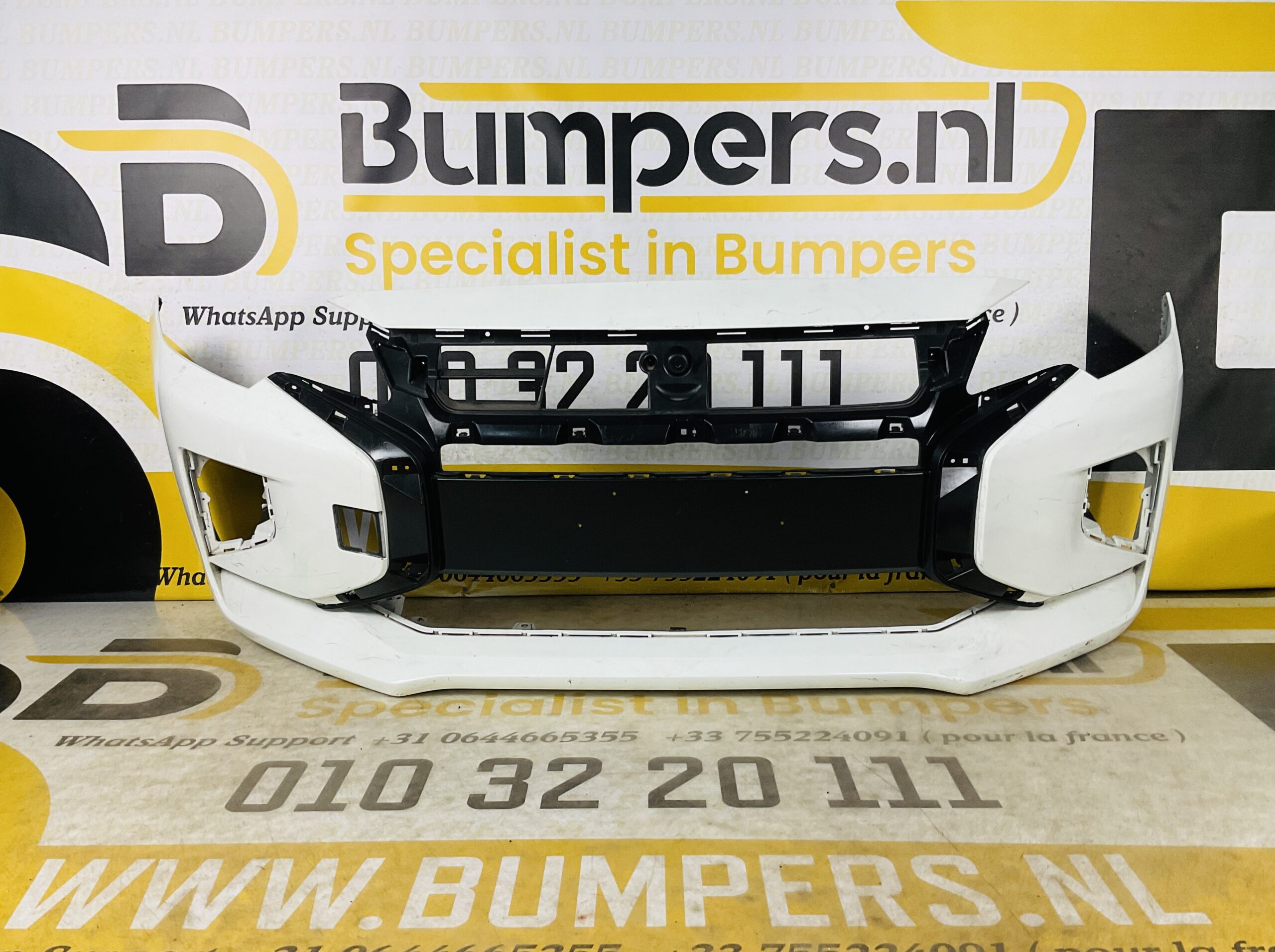 BUMPER Mitsubishi Spacestar 2021-2023 VOORBUMPER 2-B4-6437z